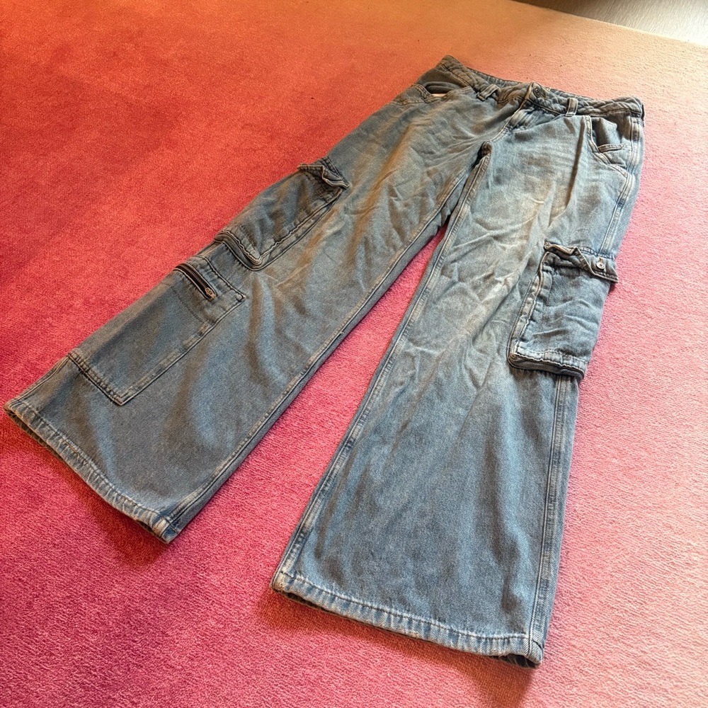 BDG puddle cargo low rise jeans
